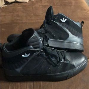 Mens gently used Adidas Black Freemonts!